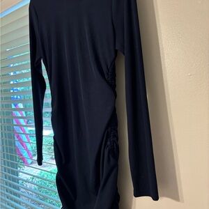 Elegant casual navy  Long Sleeve knit Dress. Med. Dress up or dn Cinched  bottom